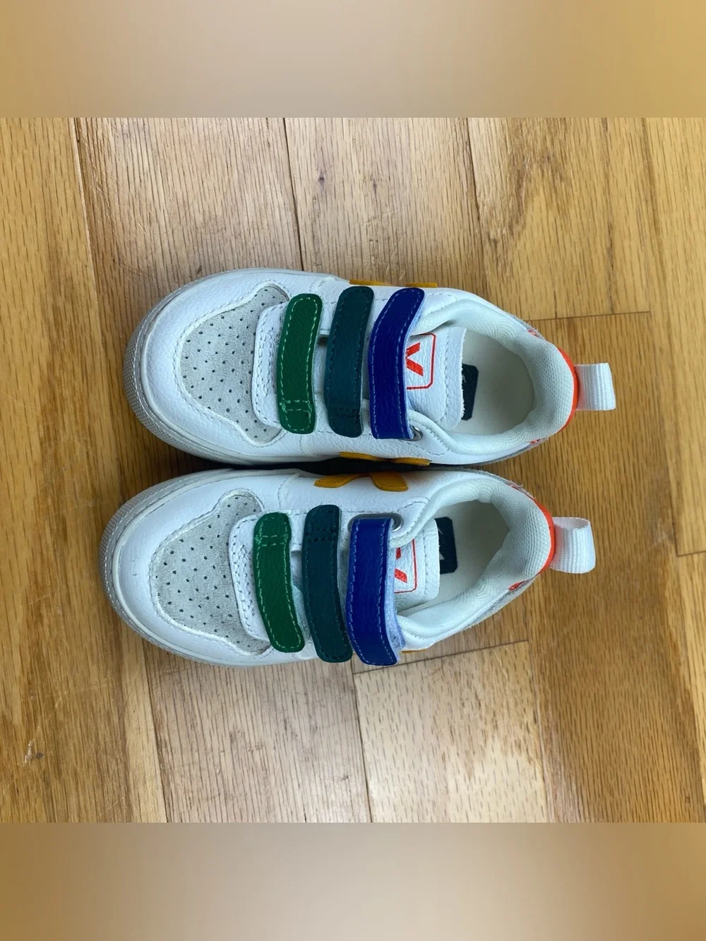 Veja V-10 Little Kids Size 7 Chromefree Leather Multicolor/Extra White Shoes